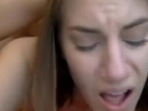 Amateur teen moans during doggy style